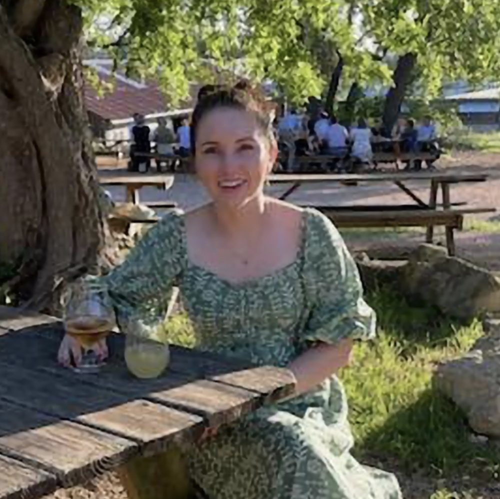 Meet your Posher, Savannah